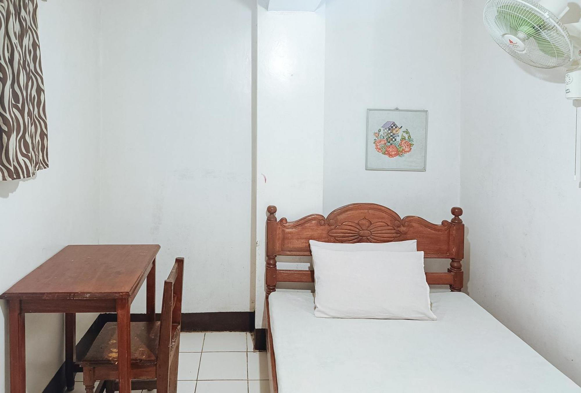 Reddoorz @ Grand Valley Hotel Junction Luna Cagayan Tagaytay City Exterior foto